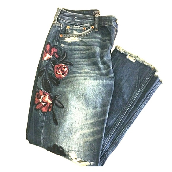 A&F Raw Hem Embroided Girlfriend Jeans - Picture 1 of 5